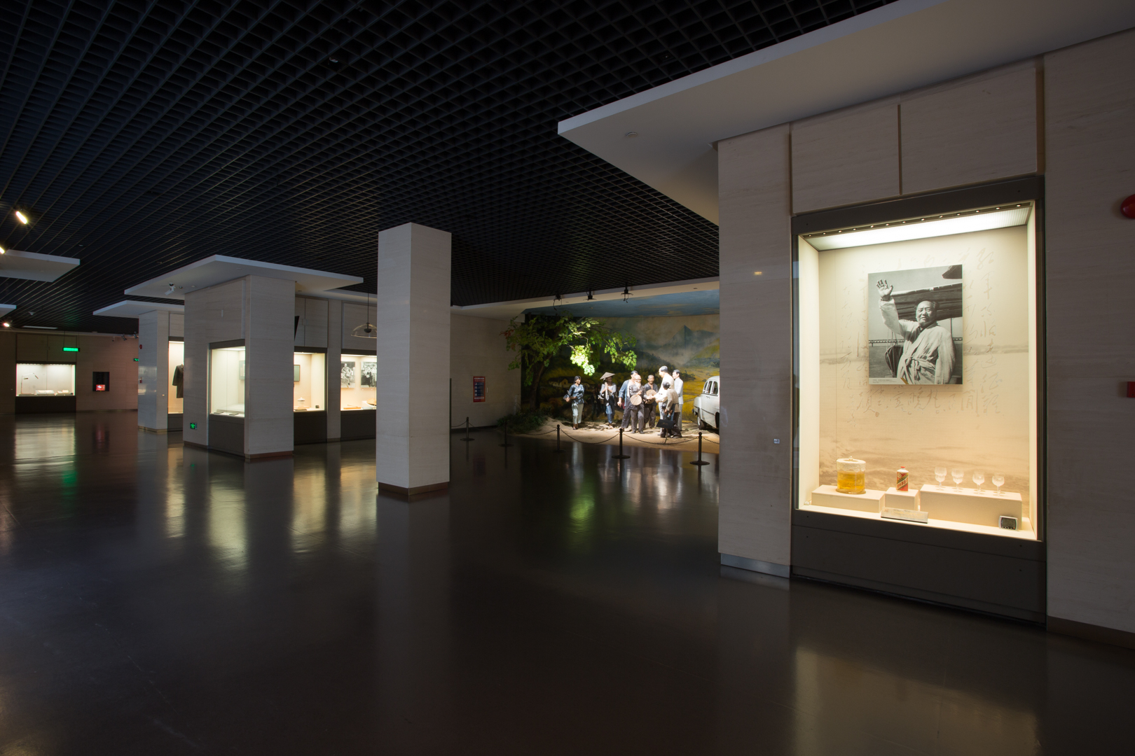 韶山毛澤東紀(jì)念館——克里克展柜